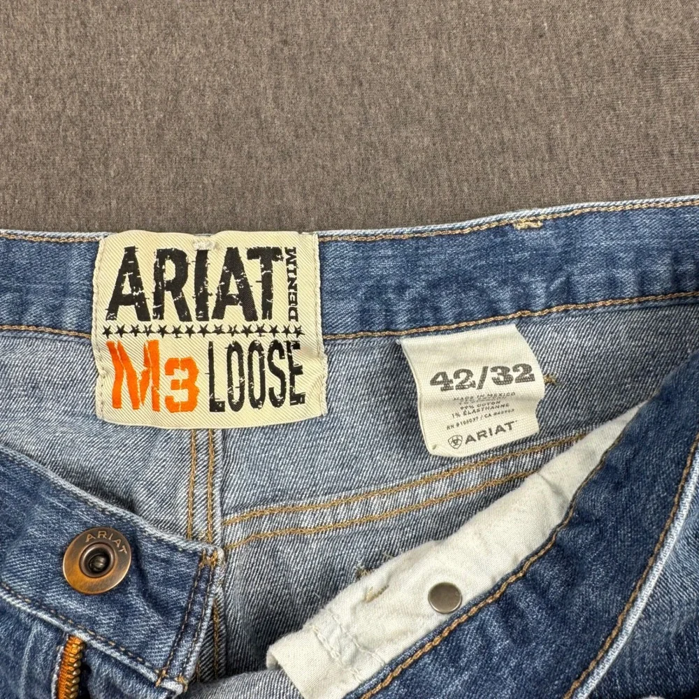 Ariat M3 Loose Fit Mens Jeans 42x32 Medium Wash‎ Denim Straight Leg Stretch